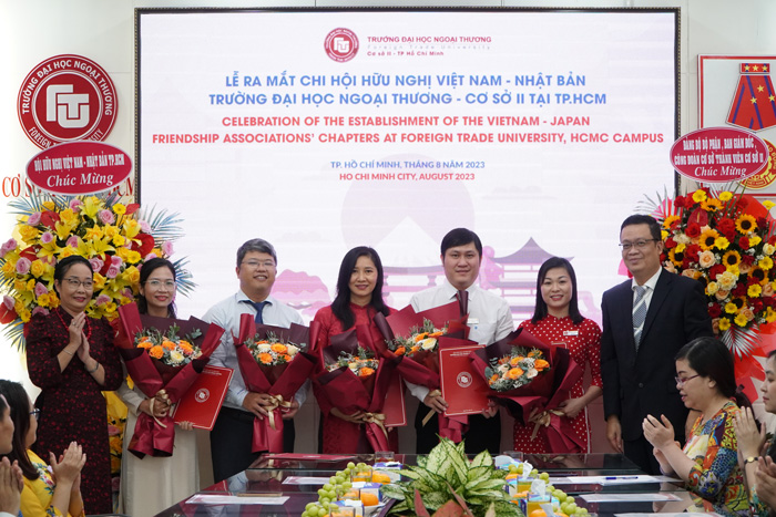 Lễ ra mắt Chi Hội Hữu Nghị Việt Nam – Nhật Bản Cơ sở II Trường Đại học Ngoại Thương 